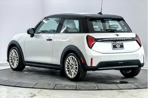 2025 MINI Hardtop Cooper