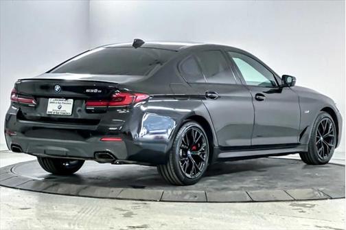 2023 BMW 530e Base