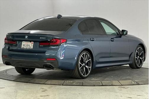 2023 BMW 540 i xDrive