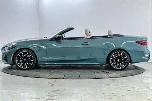 2025 BMW M440 i
