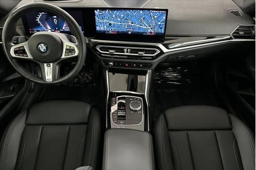 2024 BMW M240 i