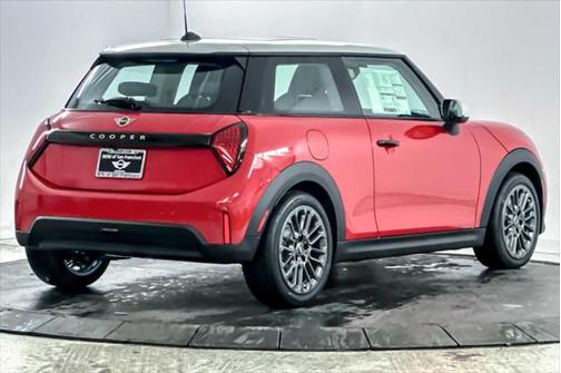 2025 MINI Hardtop Cooper