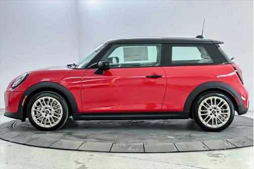 2025 MINI Hardtop Cooper