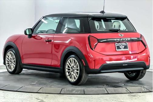 2025 MINI Hardtop Cooper