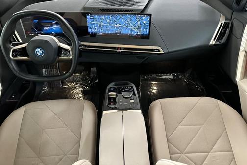 2023 BMW iX xDrive50
