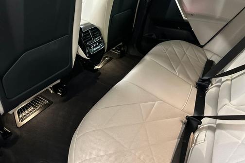 2023 BMW iX xDrive50