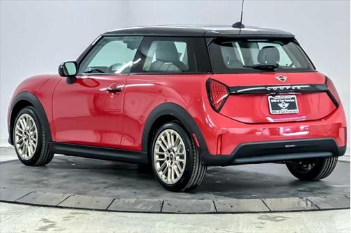 2025 MINI Hardtop Cooper