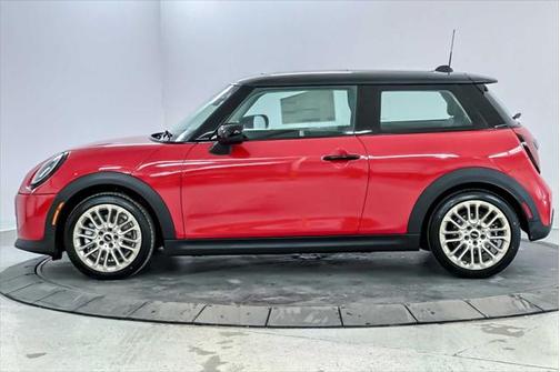 2025 MINI Hardtop Cooper