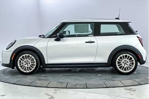 2025 MINI Hardtop Cooper