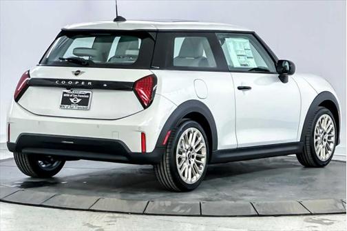 2025 MINI Hardtop Cooper