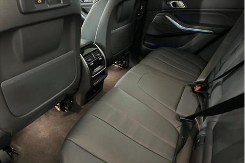 2022 BMW X5 PHEV xDrive45e