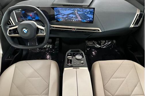 2026 BMW iX xDrive60