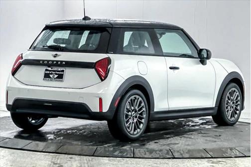 2025 MINI Hardtop Cooper