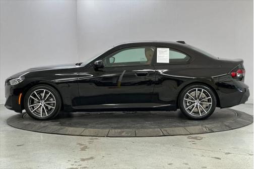 2024 BMW 230 i