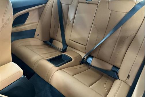 2024 BMW 230 i