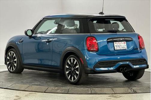 2023 MINI Hardtop Cooper S