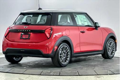 2025 MINI Hardtop Cooper