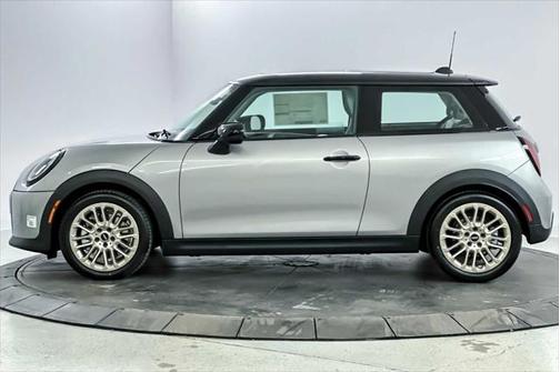 2025 MINI Hardtop Cooper