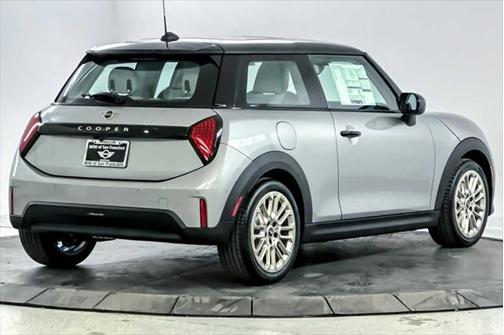 2025 MINI Hardtop Cooper
