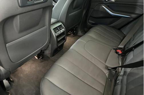 2022 BMW X5 PHEV xDrive45e