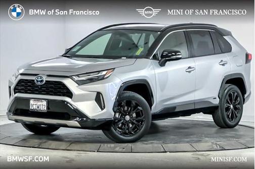 2022 Toyota RAV4 Hybrid SE