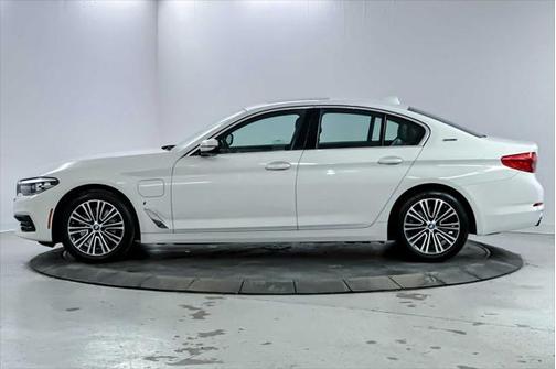 2019 BMW 530e iPerformance