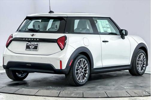 2025 MINI Hardtop Cooper