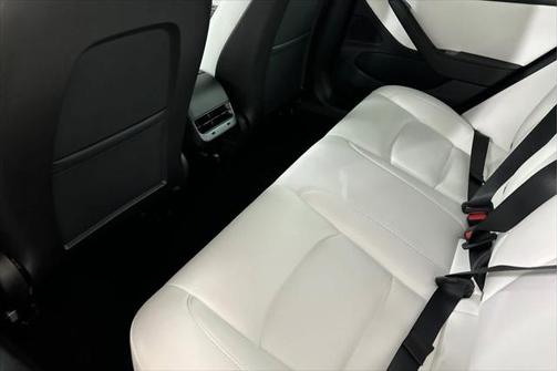 2020 Tesla Model 3 Standard Range