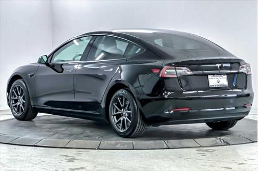 2020 Tesla Model 3 Standard Range