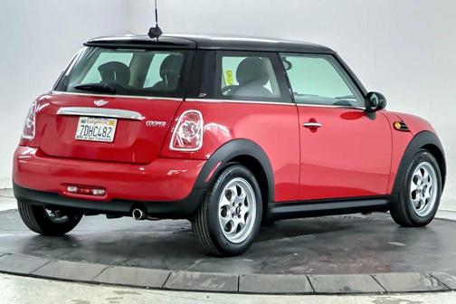 2013 MINI Hardtop Cooper