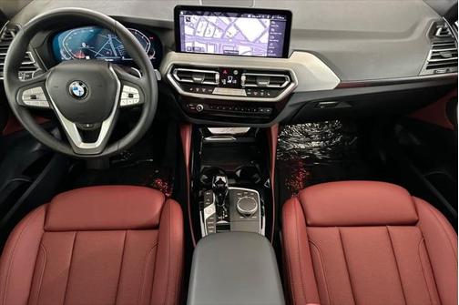 2024 BMW X4 xDrive30i