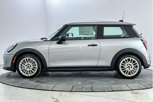 2025 MINI Hardtop Cooper