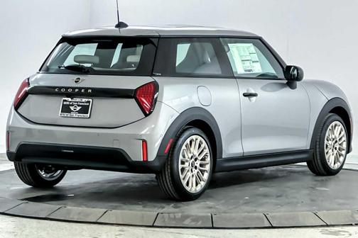 2025 MINI Hardtop Cooper