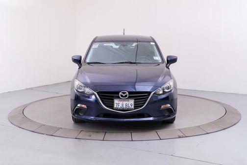 Photo 5 of 27 of 2014 Mazda Mazda3 i Sport