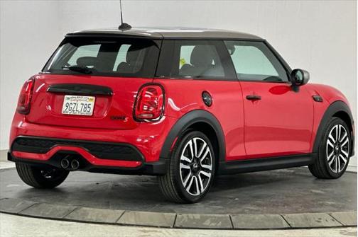 2024 MINI Hardtop Cooper S
