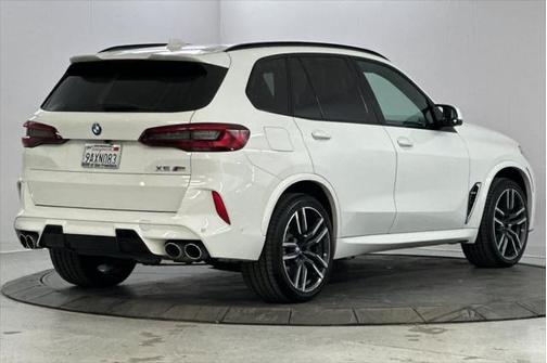 2022 BMW X5 M Base