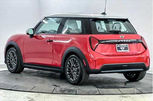 2025 MINI Hardtop Cooper