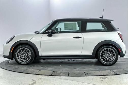 2025 MINI Hardtop Cooper