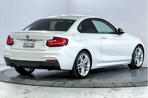 2015 BMW 228 228i