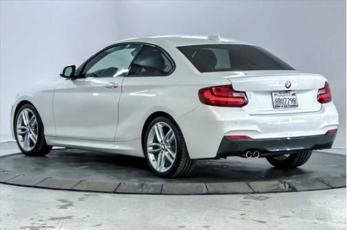2015 BMW 228 228i