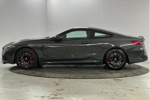 2022 BMW M8 Competition