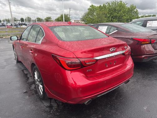 2022 INFINITI Q50 LUXE