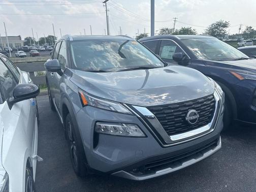 2022 Nissan Rogue SL