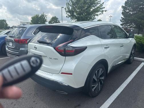 2022 Nissan Murano SL