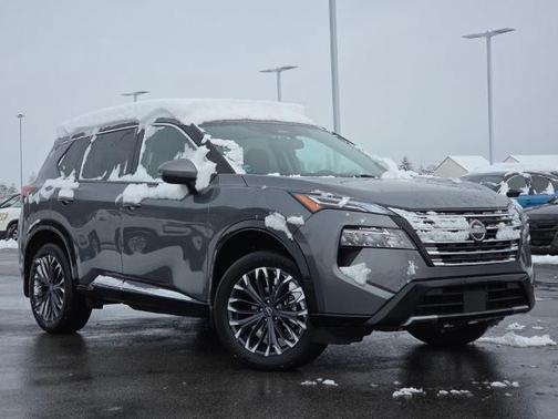 2024 Nissan Rogue Platinum