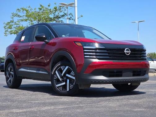 2t Red Blk Roof 2025 Nissan Kicks SV