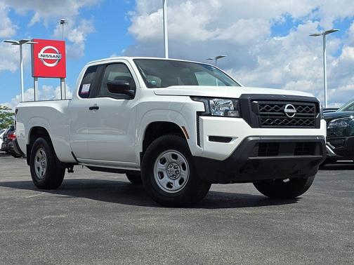 2024 Nissan Frontier S