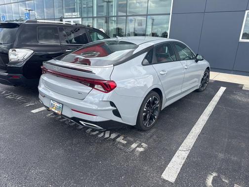 2024 Kia K5 GT-Line