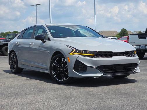 2024 Kia K5 GT-Line