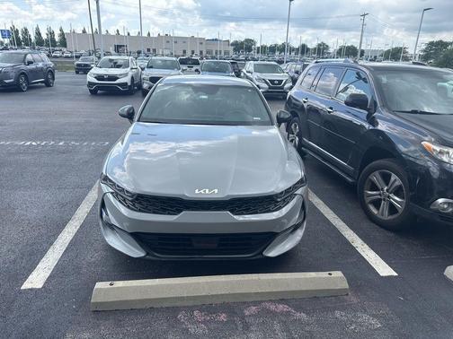 2024 Kia K5 GT-Line